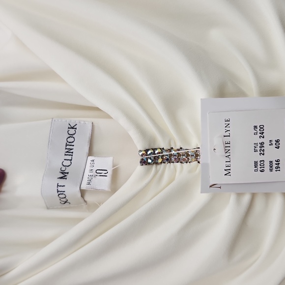 White dress NWT - Picture 7 of 8